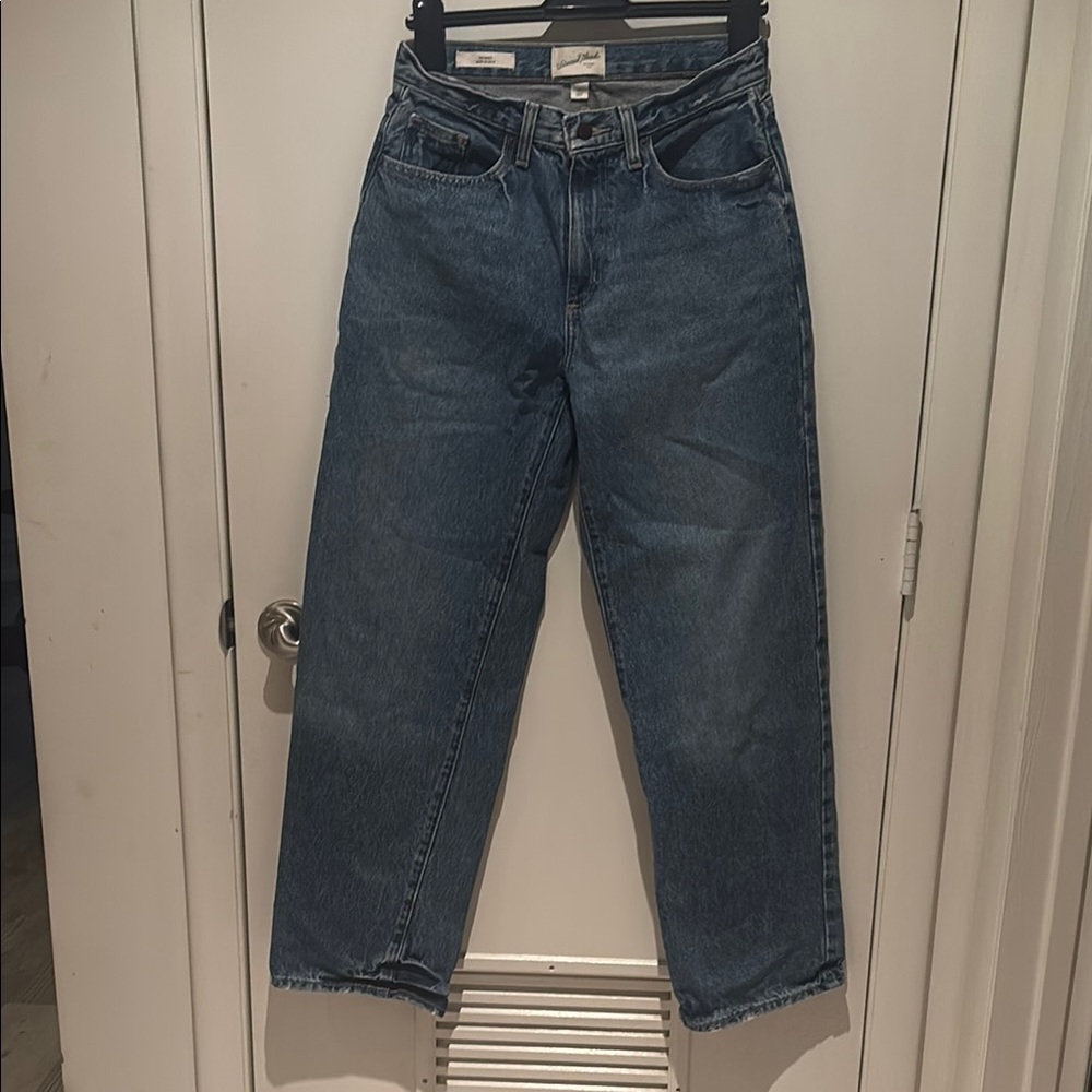 Universal Thread Blue Denim Jeans